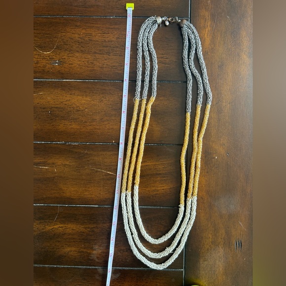 Loft by Ann Taylor bead layered necklace - Picture 2 of 3